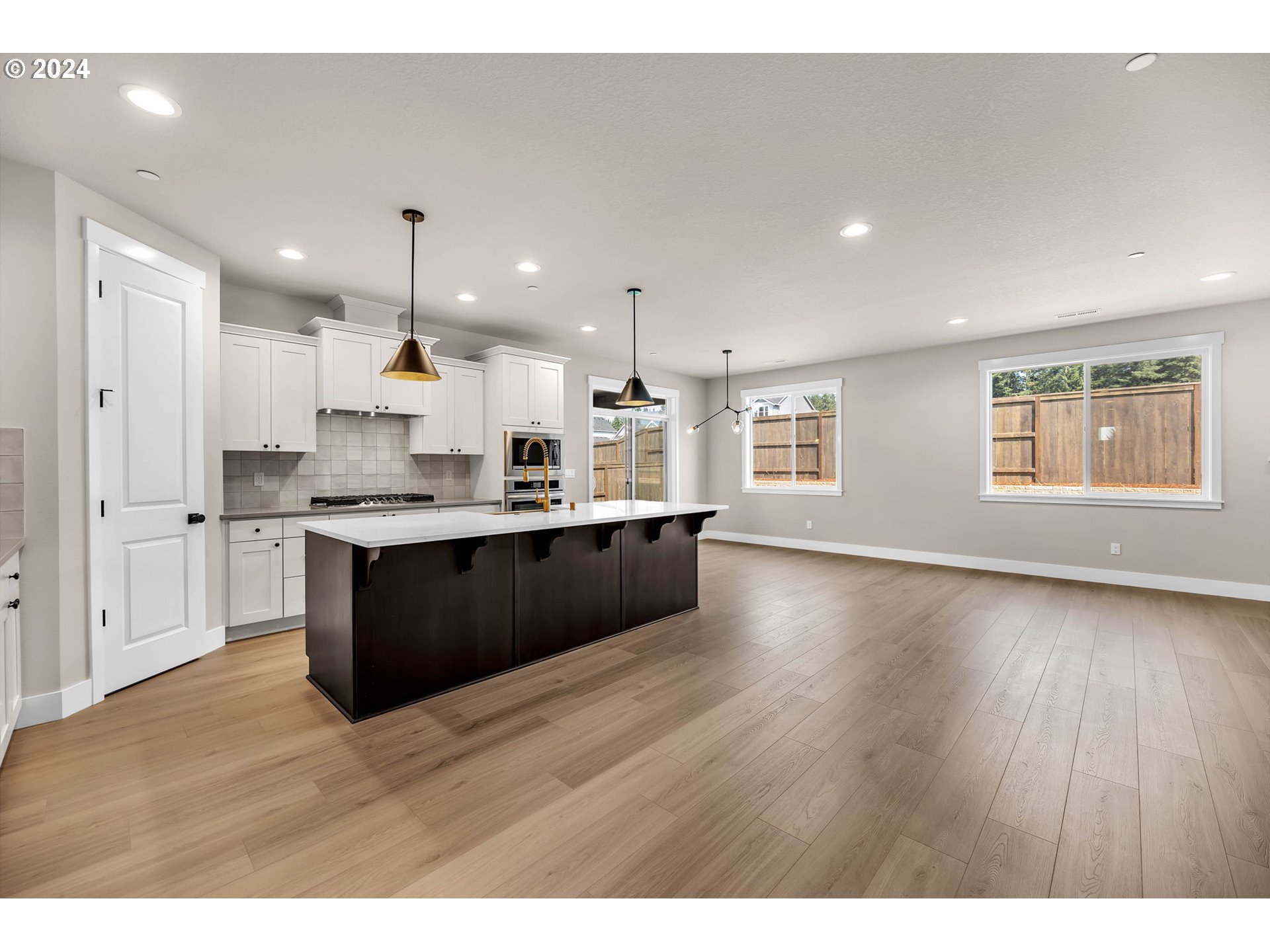 9338 N INCLINE DR LT225