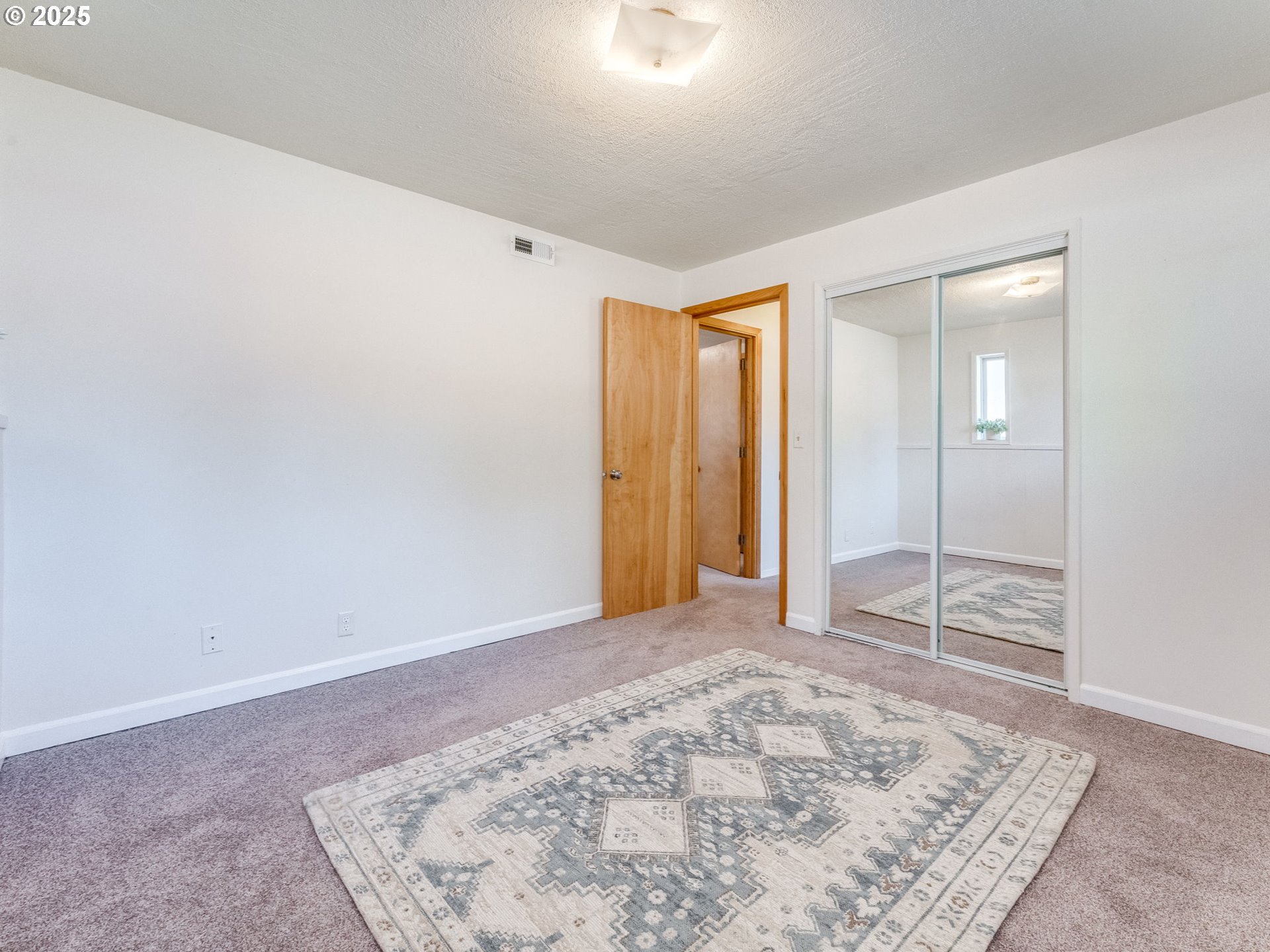 Vancouver, Washington 98665, United States, 4 Bedrooms Bedrooms, ,3 BathroomsBathrooms,Residential,Active,172966