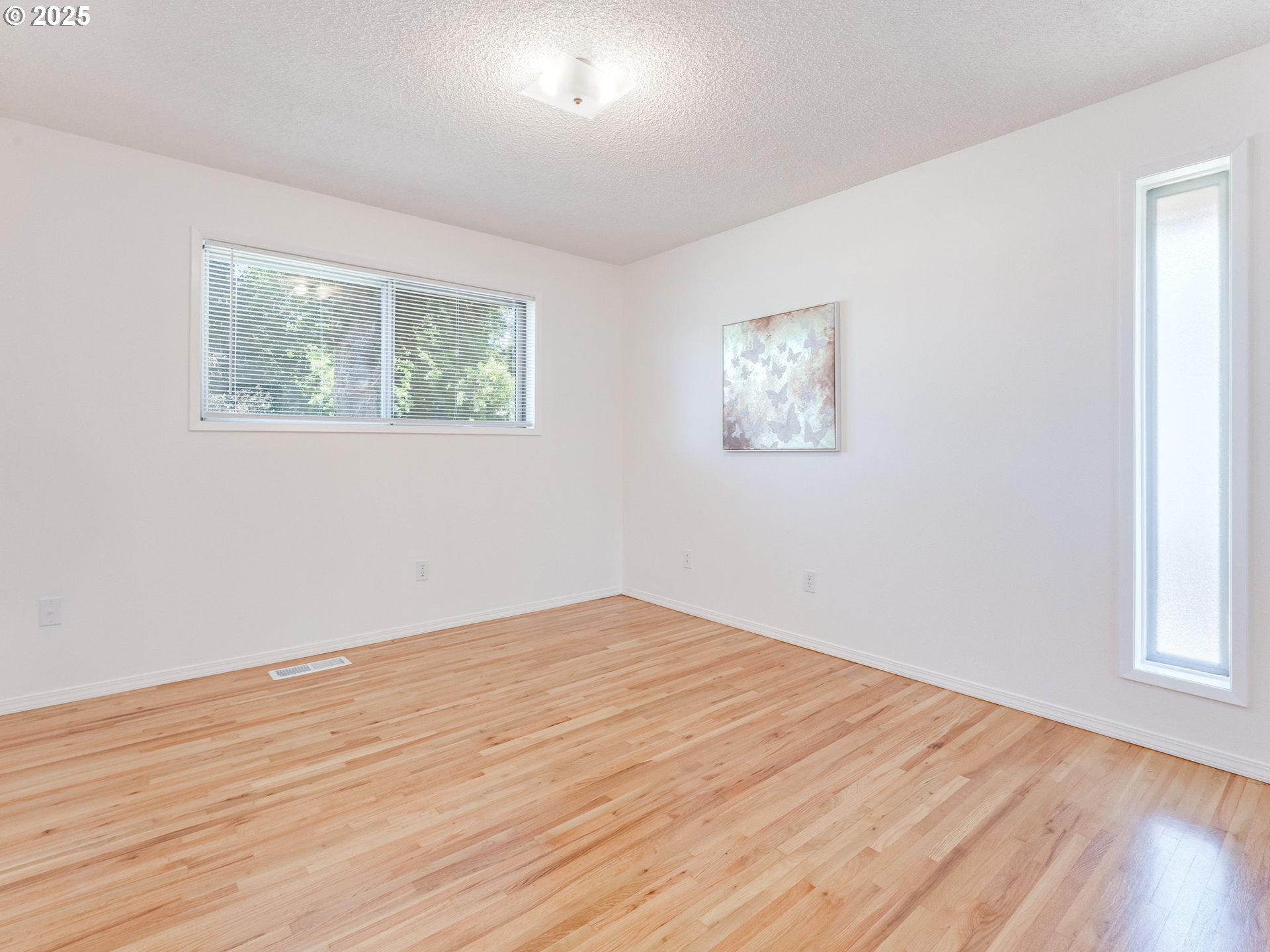 Vancouver, Washington 98665, United States, 4 Bedrooms Bedrooms, ,3 BathroomsBathrooms,Residential,Active,172966