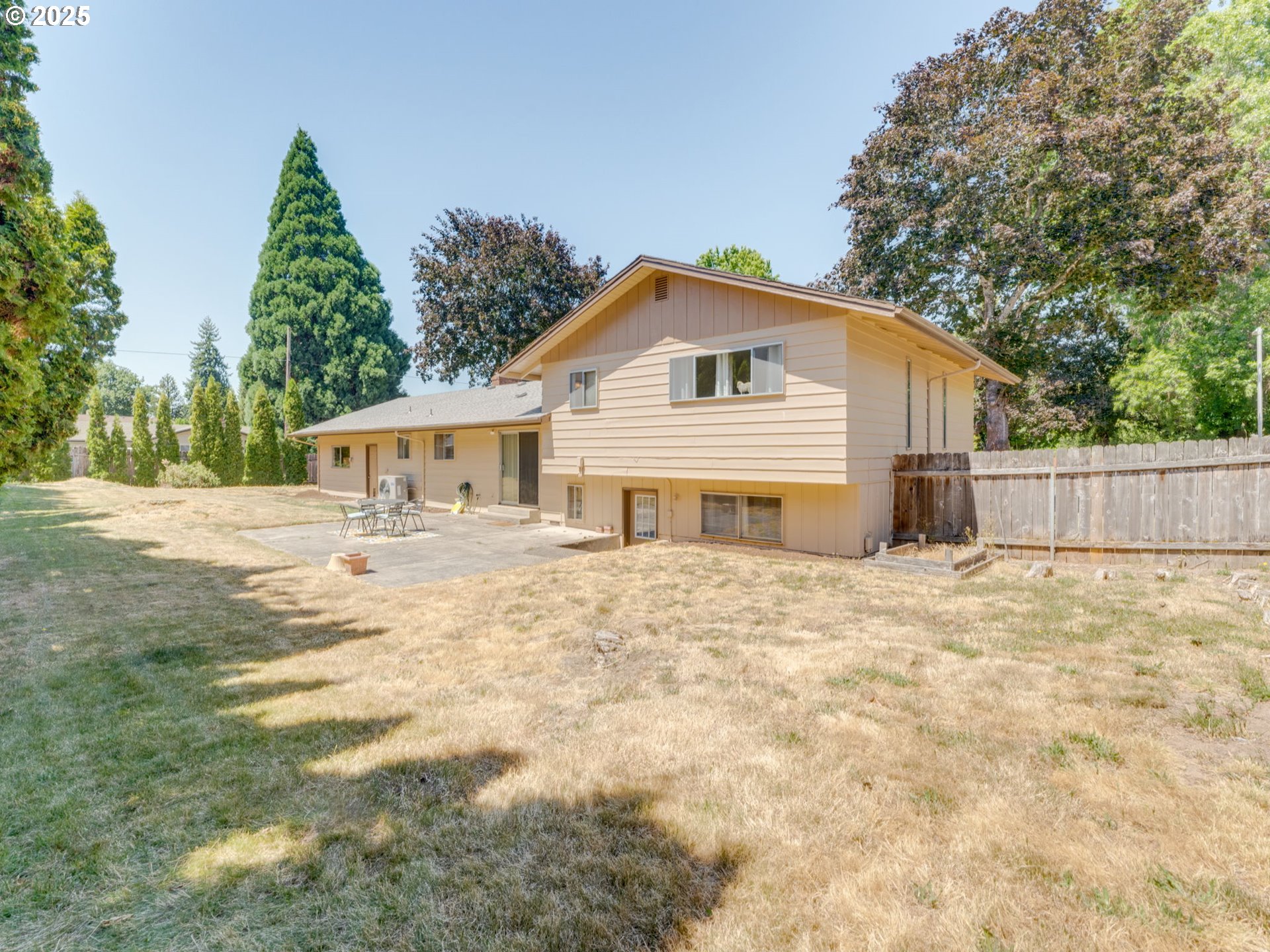 Vancouver, Washington 98665, United States, 4 Bedrooms Bedrooms, ,3 BathroomsBathrooms,Residential,Active,172966