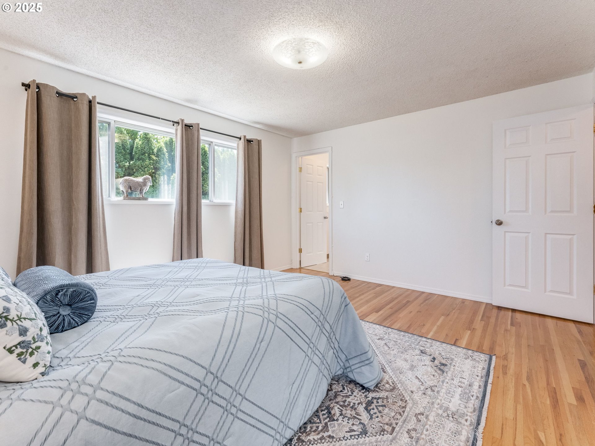 Vancouver, Washington 98665, United States, 4 Bedrooms Bedrooms, ,3 BathroomsBathrooms,Residential,Active,172966