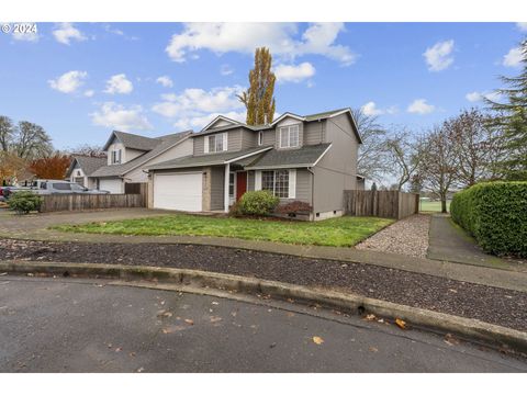 A home in Newberg