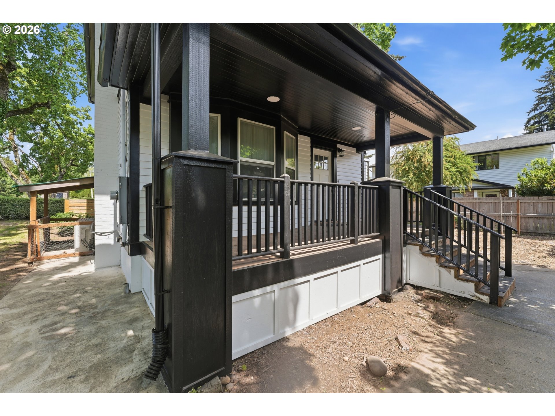30 NE 143RD AVE