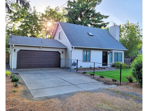 4719 NE 70th AVE Portland OR 97218
