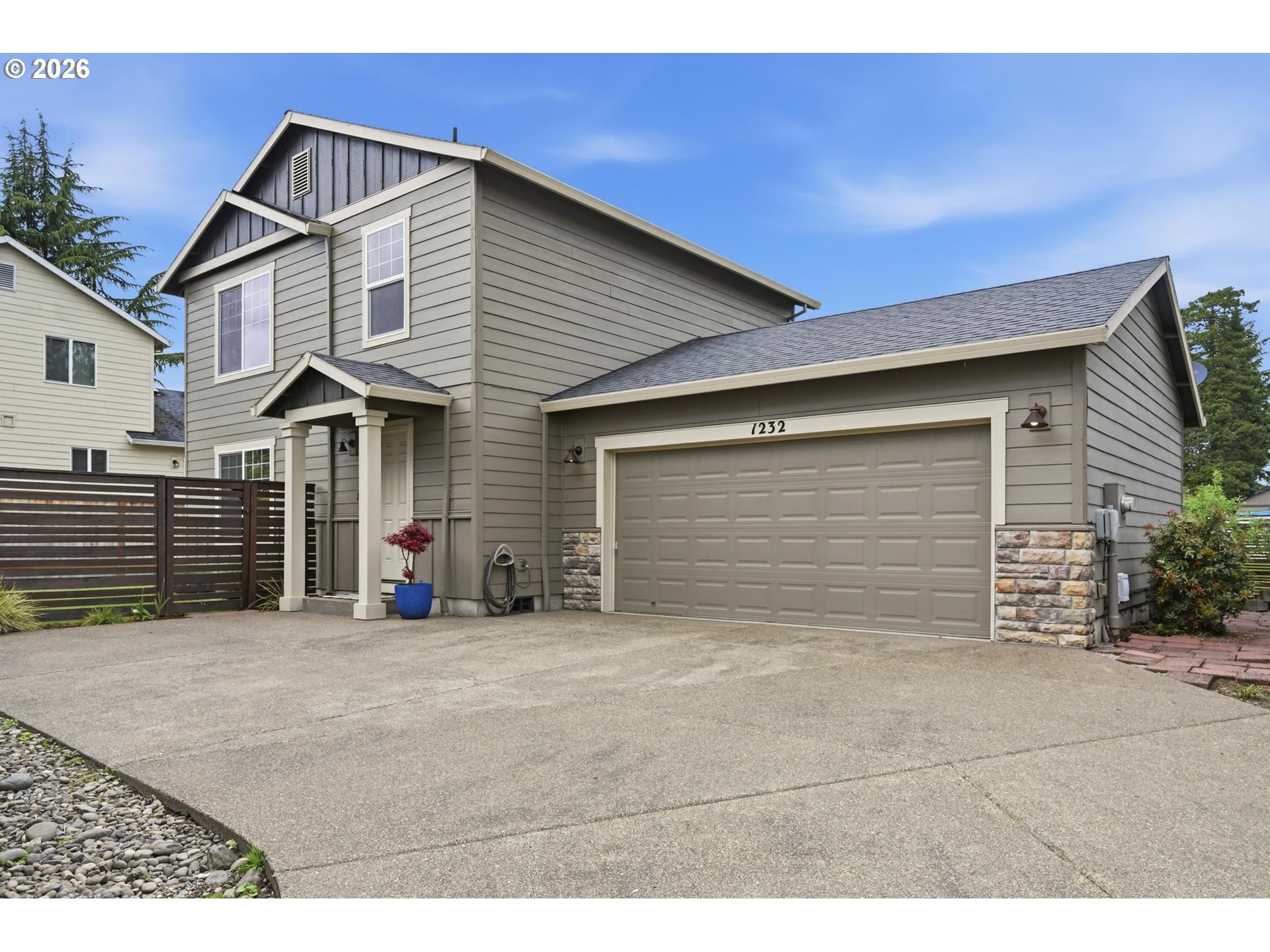 1232 ELDER PL