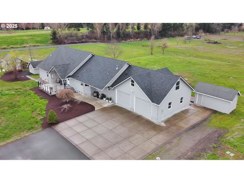 28810 ROYAL AVE Eugene OR 97402