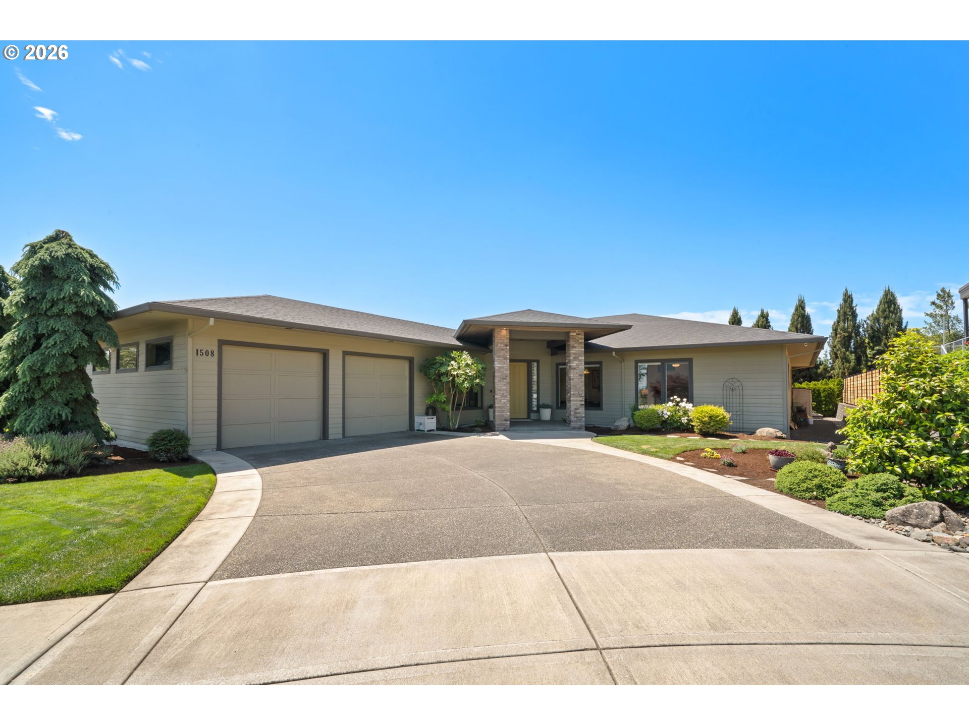 1508 SE HAWKS VIEW CT
