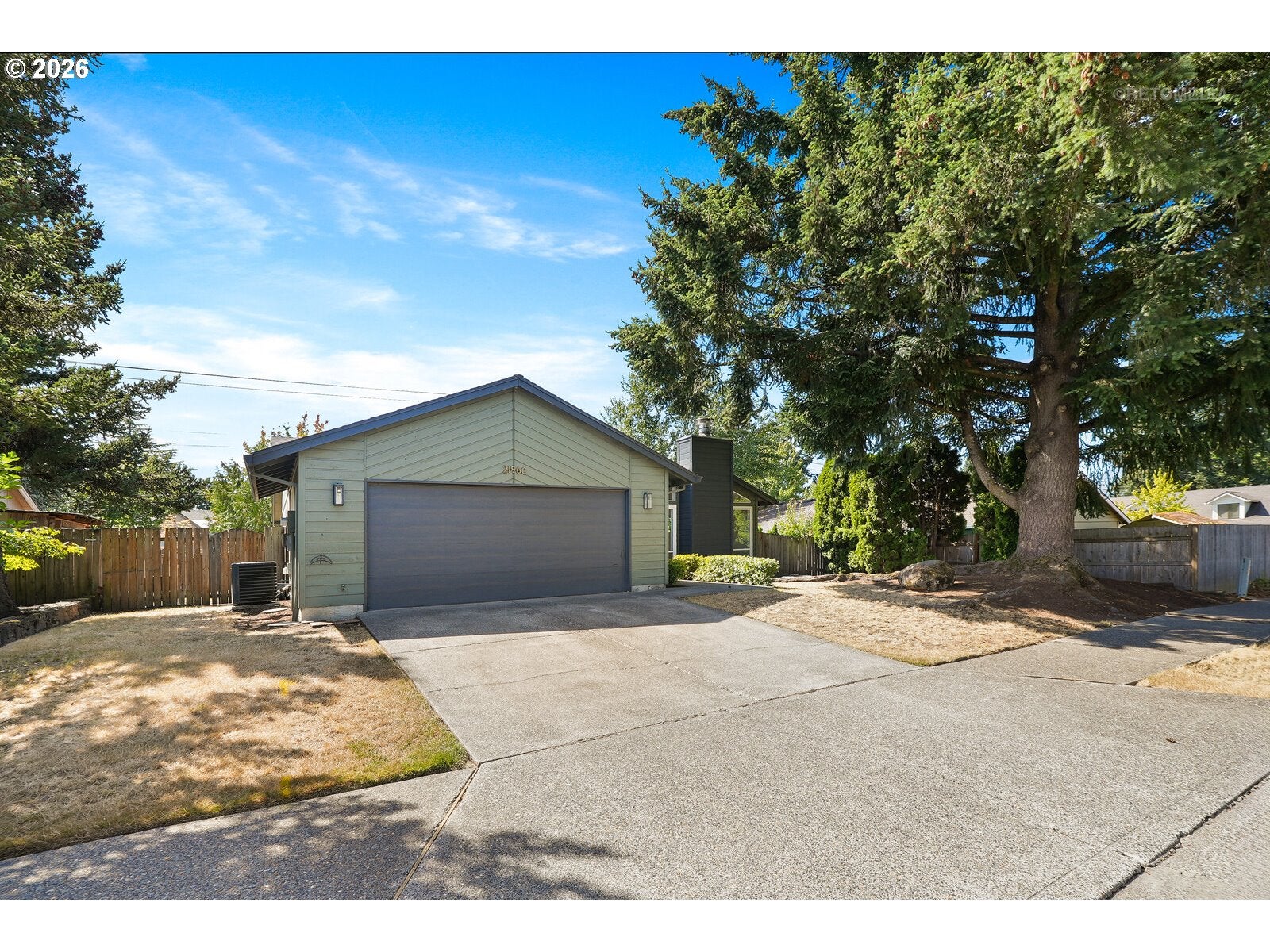 21960 SW COLUMBIA CIR