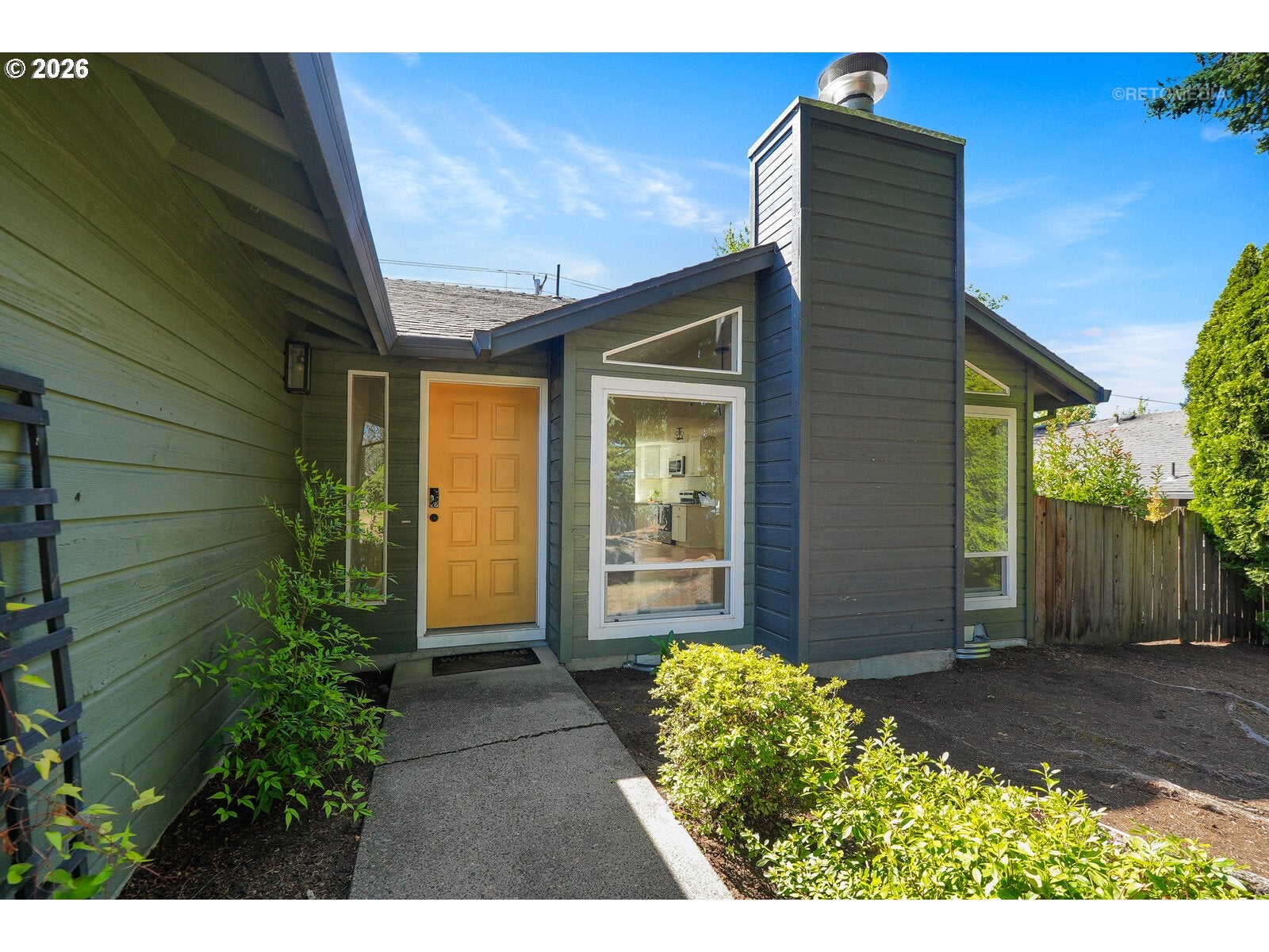 21960 SW COLUMBIA CIR