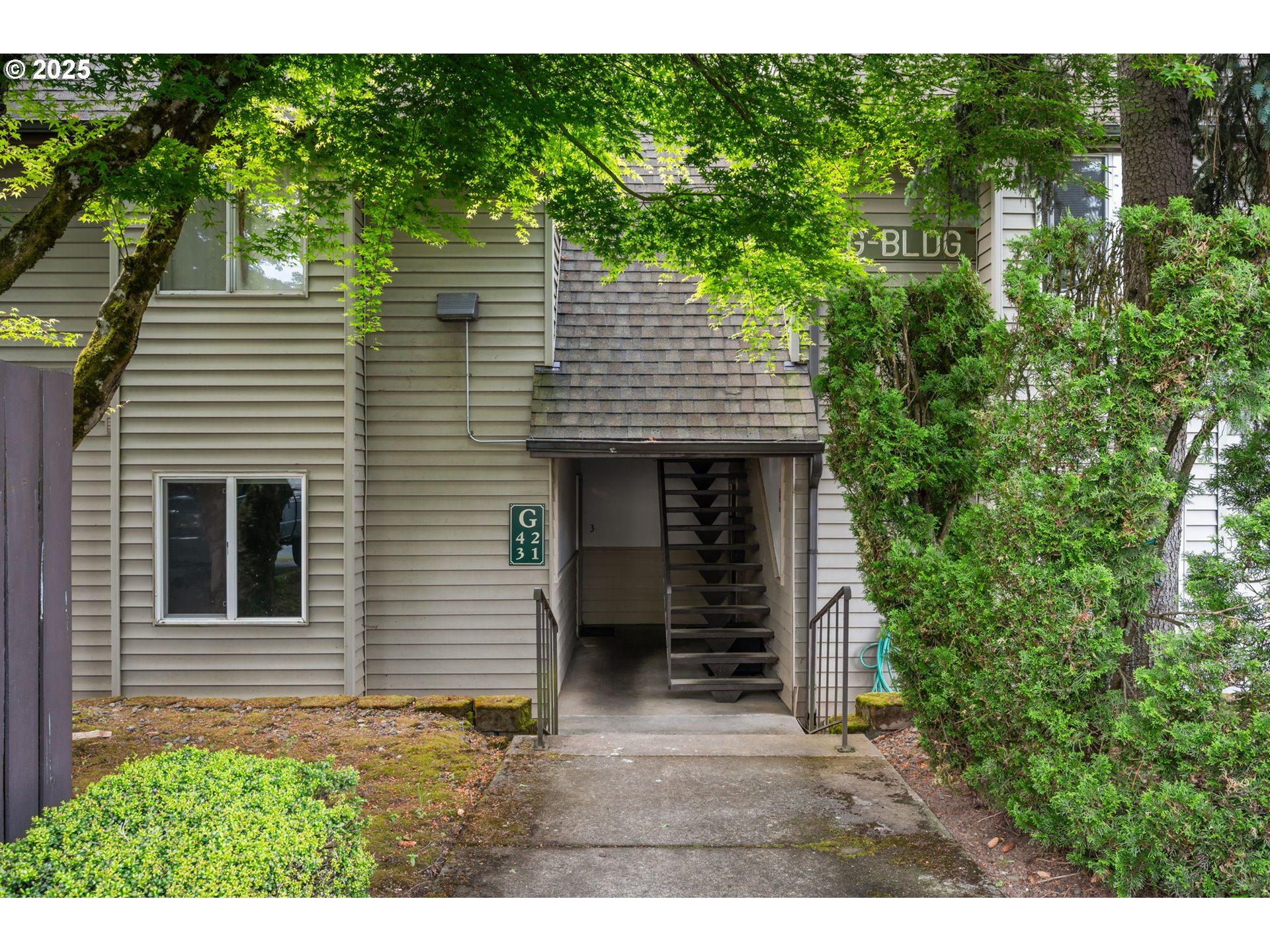 200 SW Florence AVE G3