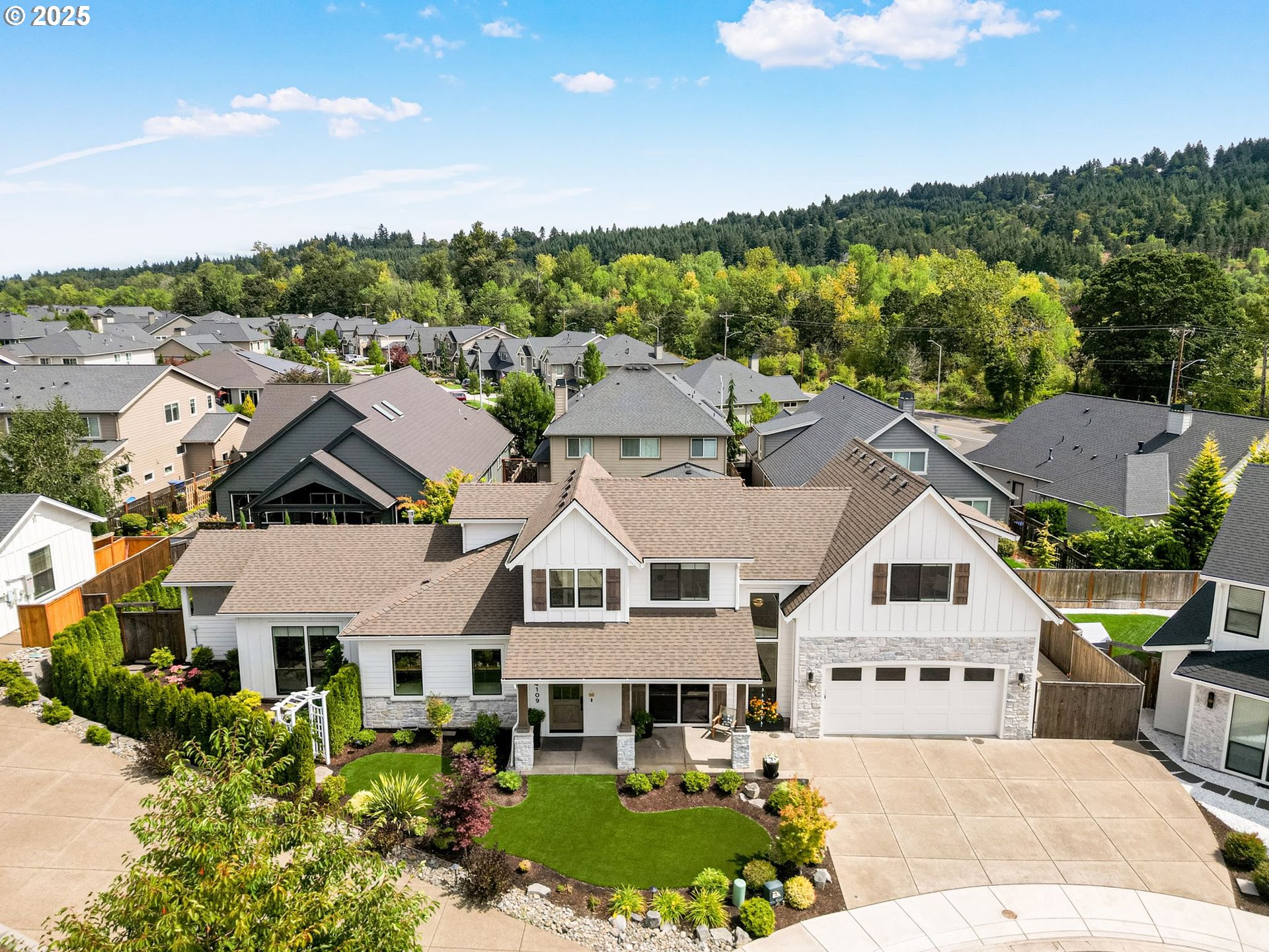 4109 ILLAHE RIVER CT S