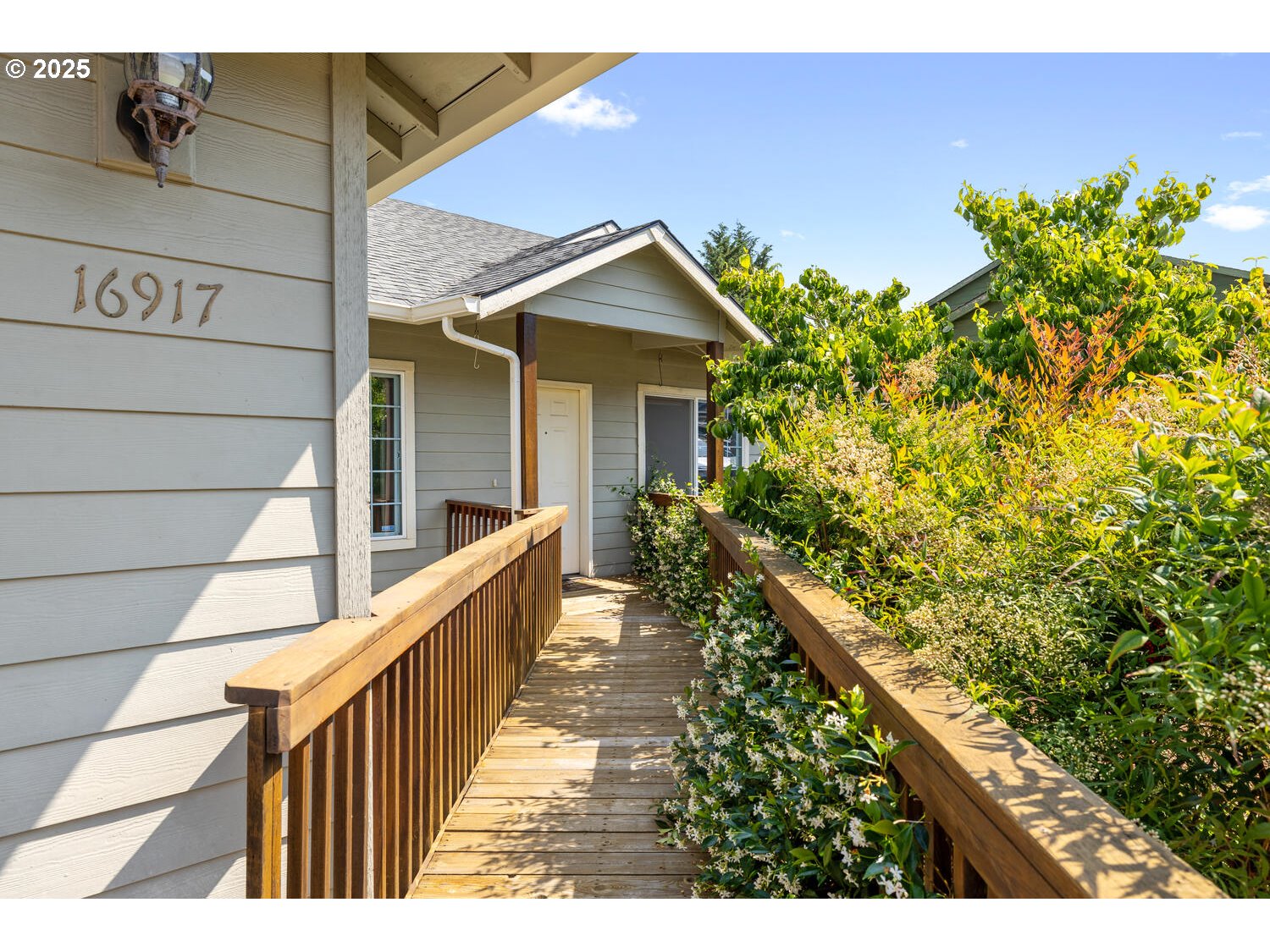 16917 SE DUNHILL LOOP