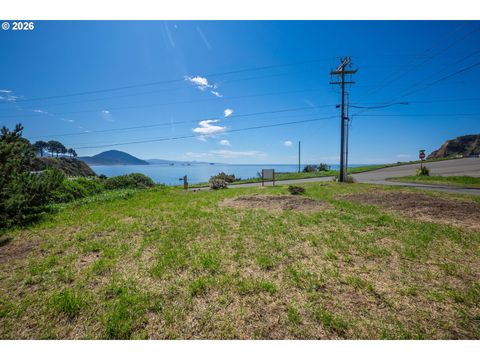 440 5TH ST Port Orford OR 97465