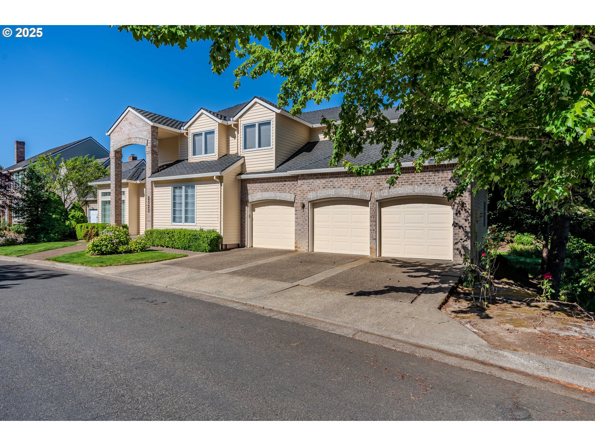 2525 NW 141ST PL