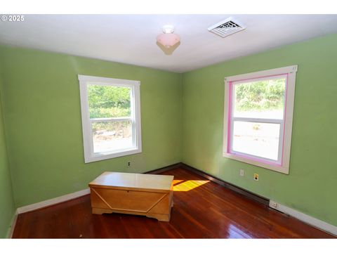 Tiny photo for 46715 Sunset Ave, Westfir, OR 97492 (MLS # 226990934)