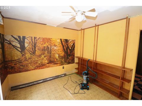 Tiny photo for 46715 Sunset Ave, Westfir, OR 97492 (MLS # 226990934)