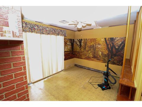 Tiny photo for 46715 Sunset Ave, Westfir, OR 97492 (MLS # 226990934)