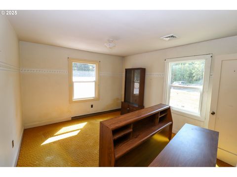 Tiny photo for 46715 Sunset Ave, Westfir, OR 97492 (MLS # 226990934)