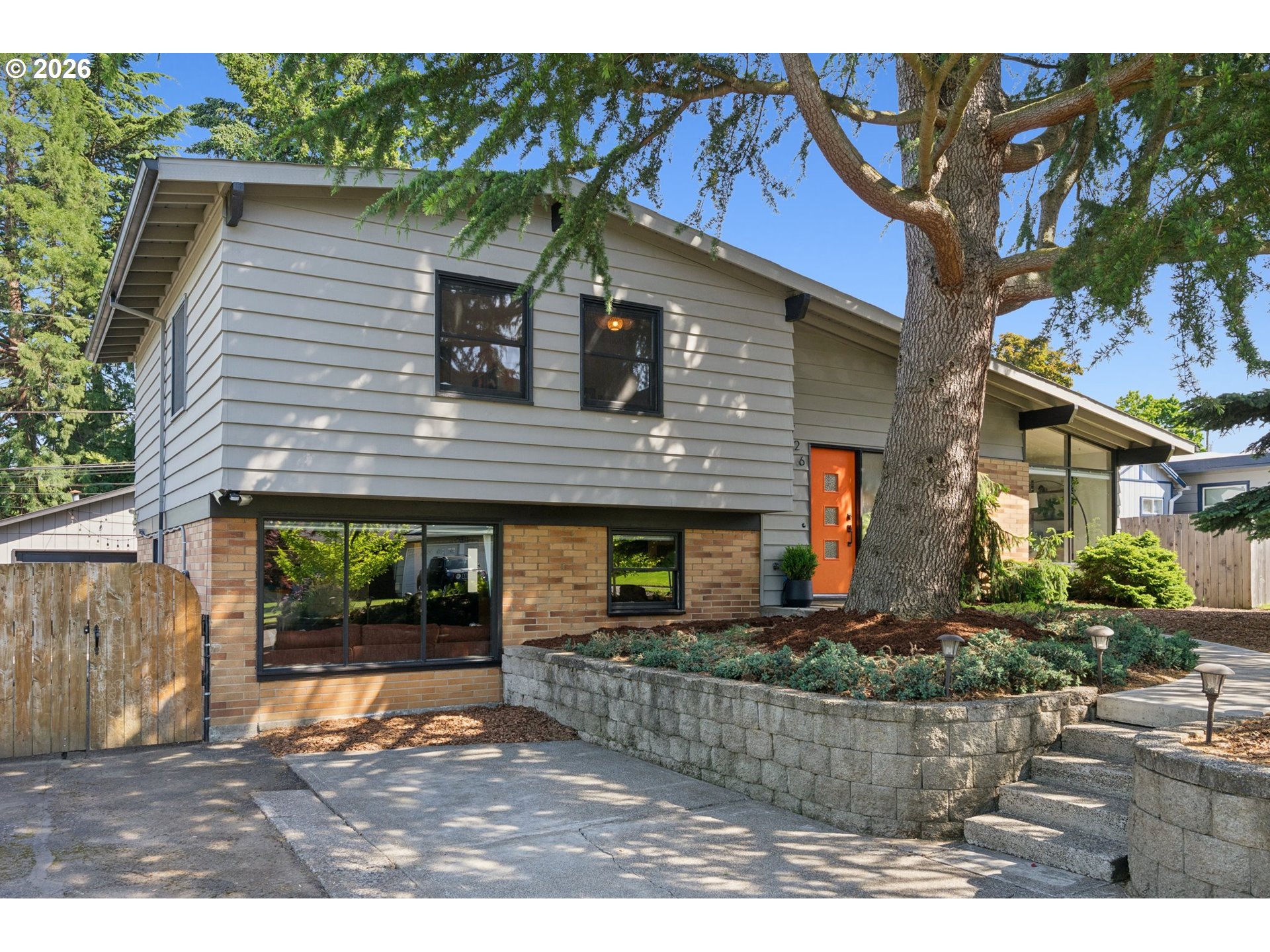 2726 NE 137TH AVE
