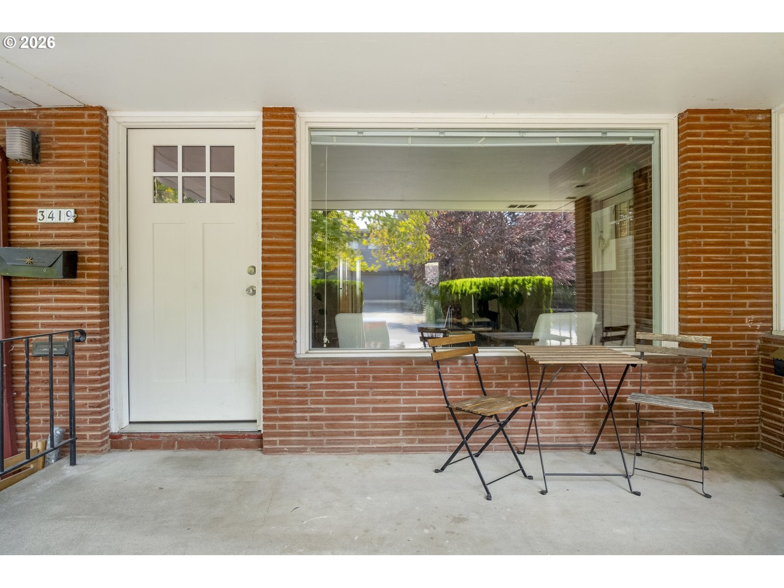 3419 SE CORA DR