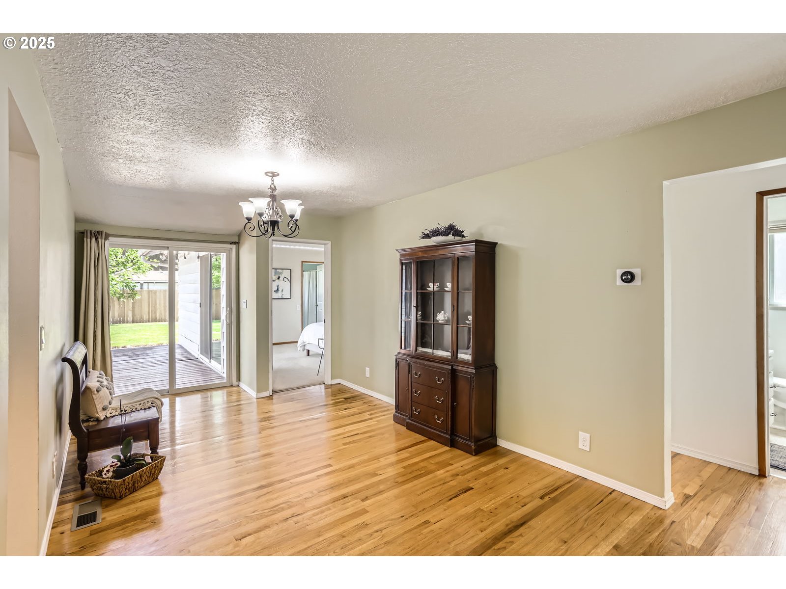 834 SE 16TH AVE