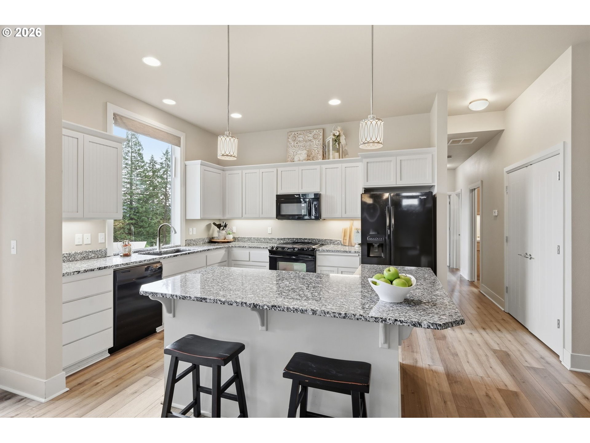 3710 RIVER HEIGHTS DR