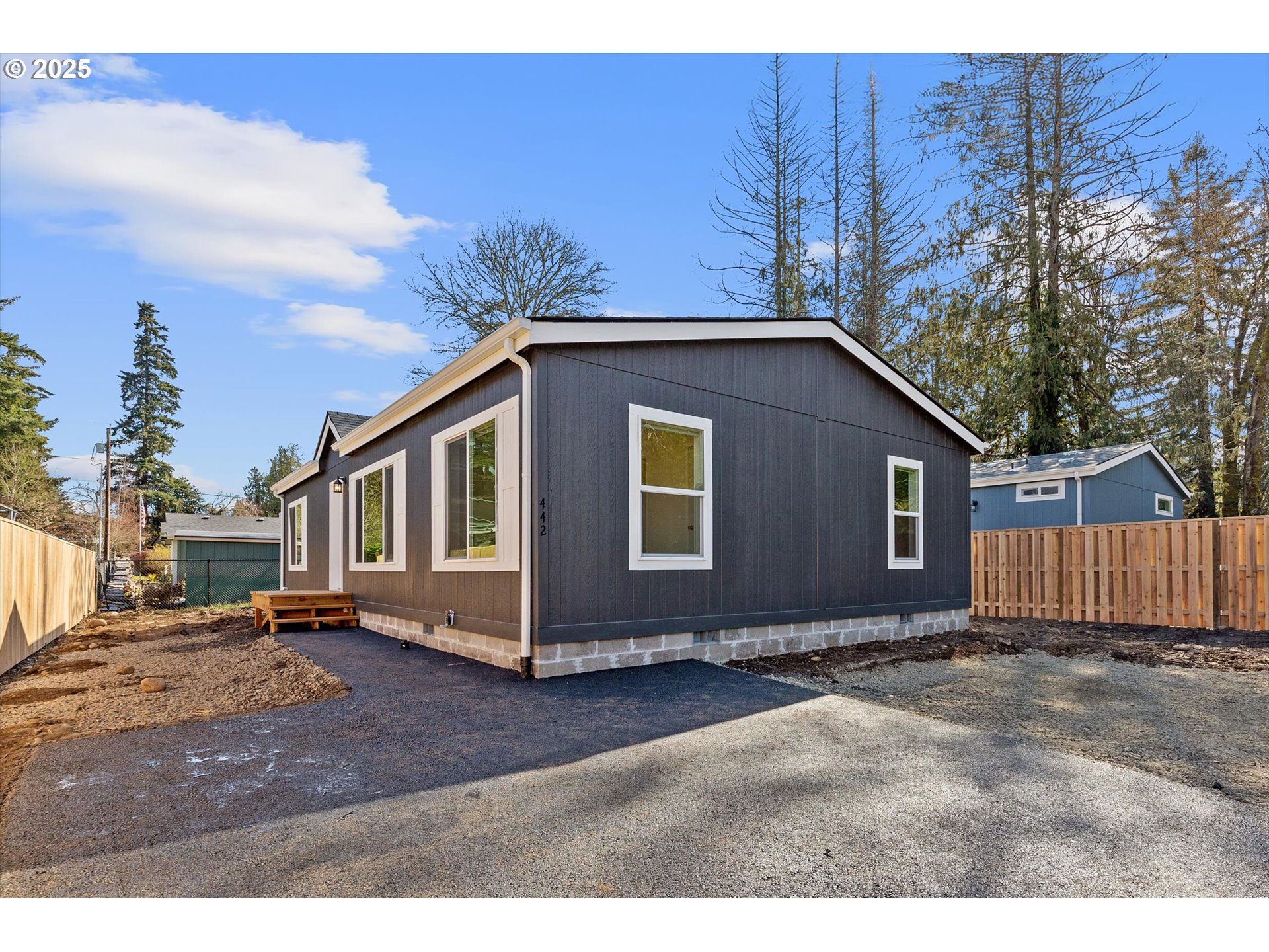 Listing image 6