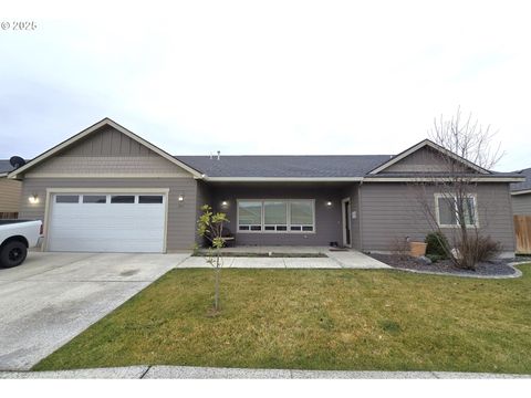 A home in Hermiston