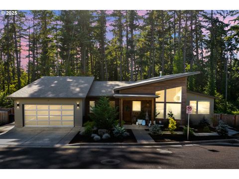 2037 GOLFVIEW CT Eugene OR 97403