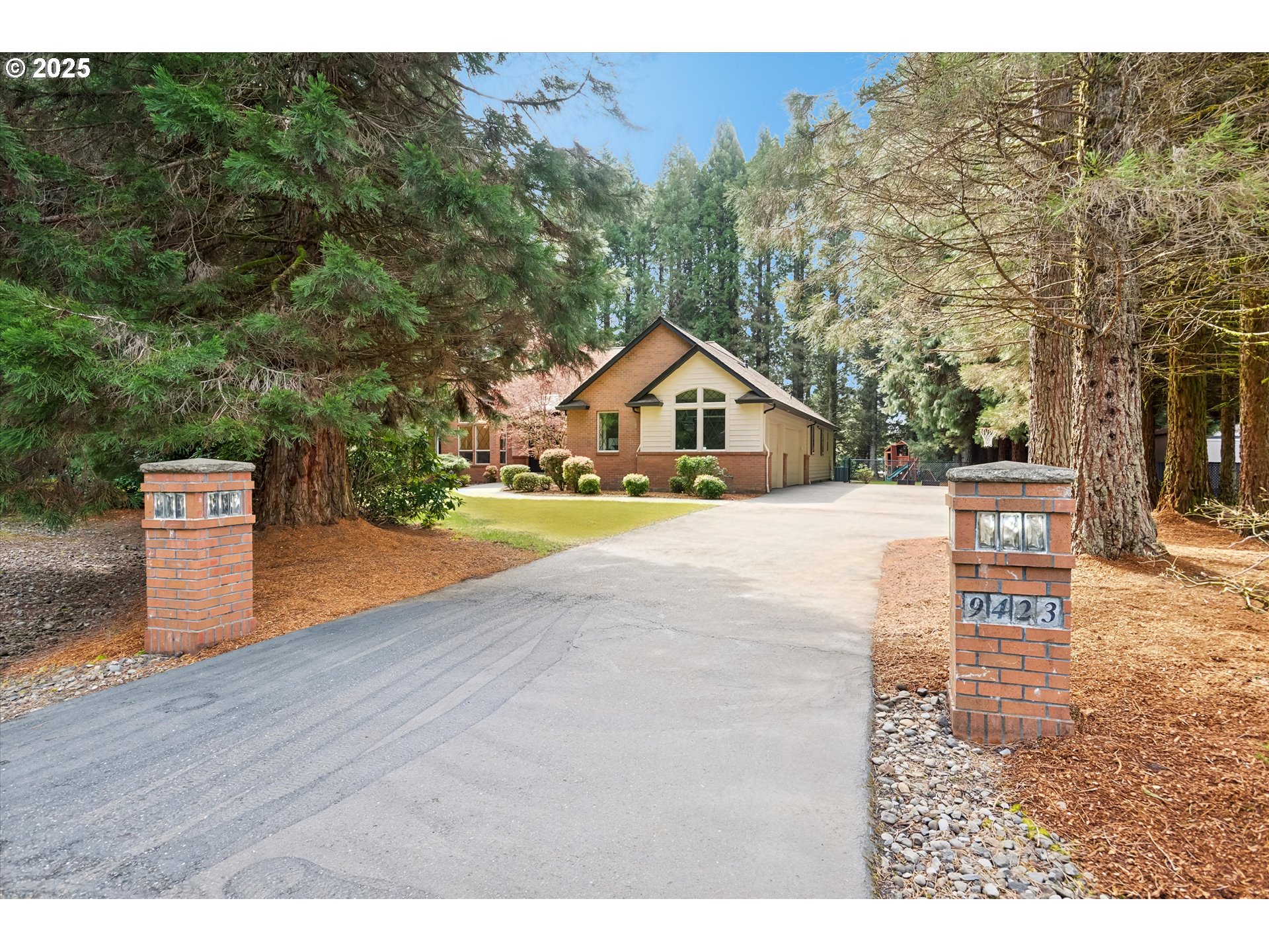 9423 NE 180TH WAY