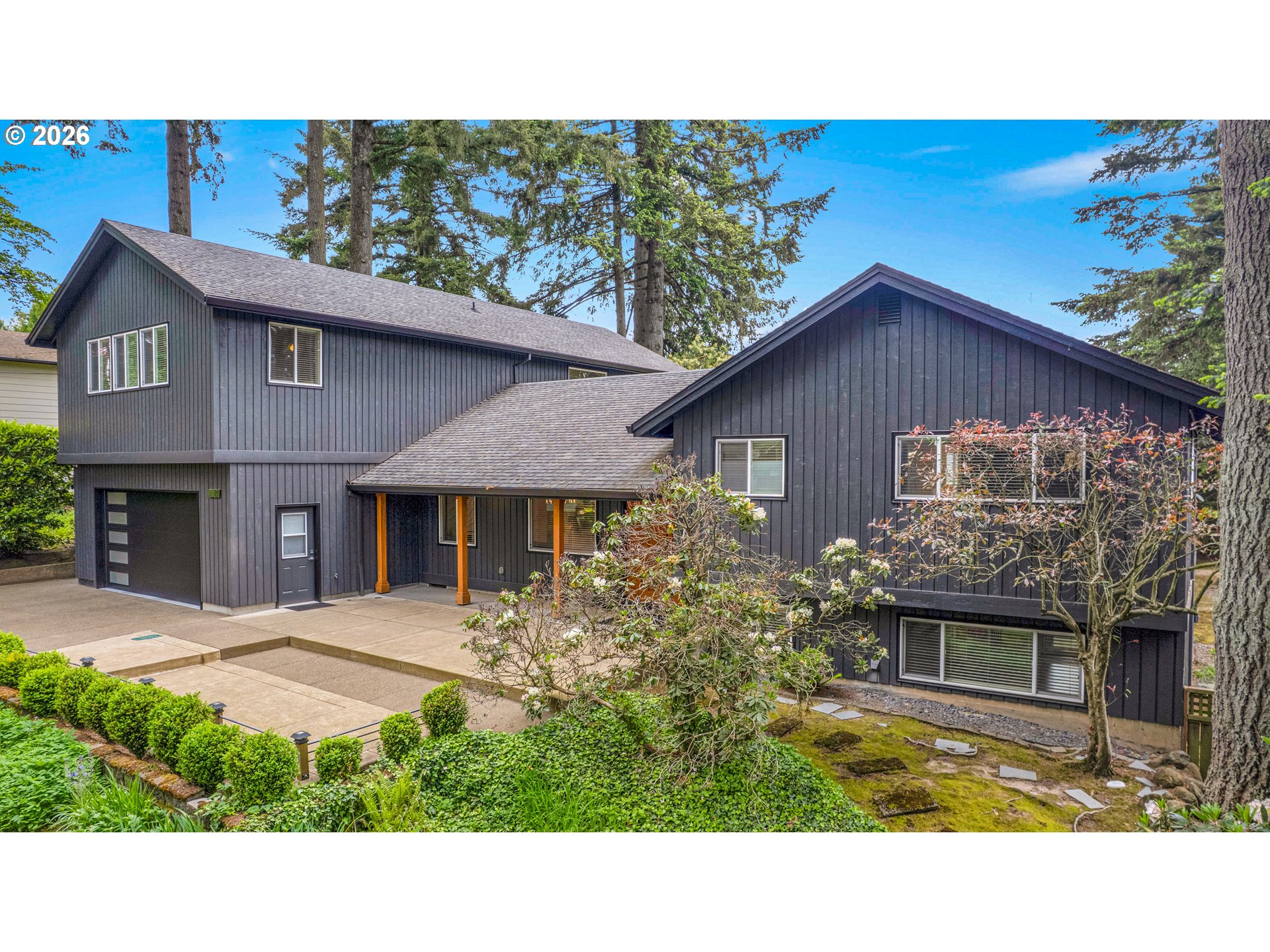 785 Marylhurst DR