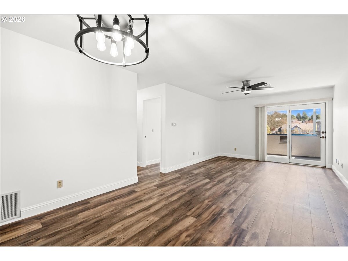 8717 SE MONTEREY AVE 304