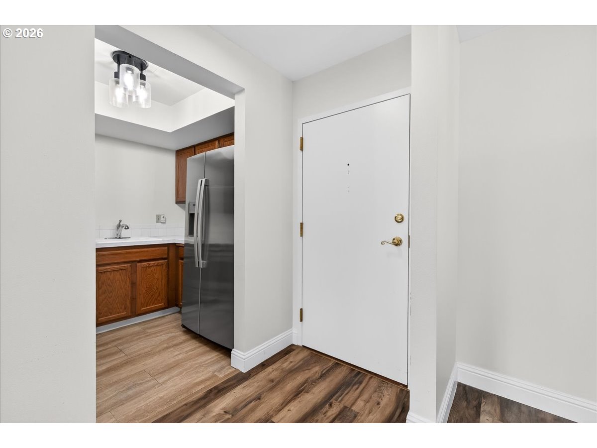 8717 SE MONTEREY AVE 304