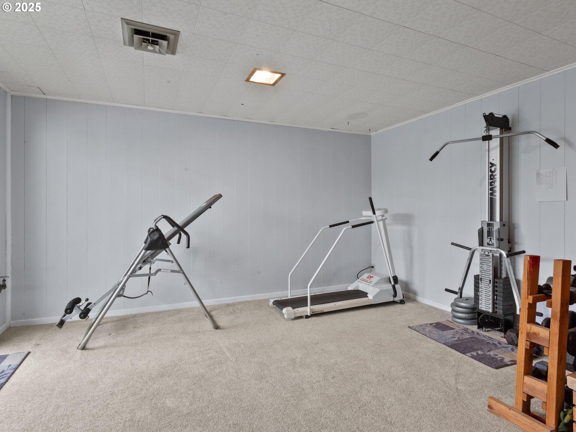 McMinnville, Oregon 97128, United States, 4 Bedrooms Bedrooms, ,3 BathroomsBathrooms,Residential,Active,136171