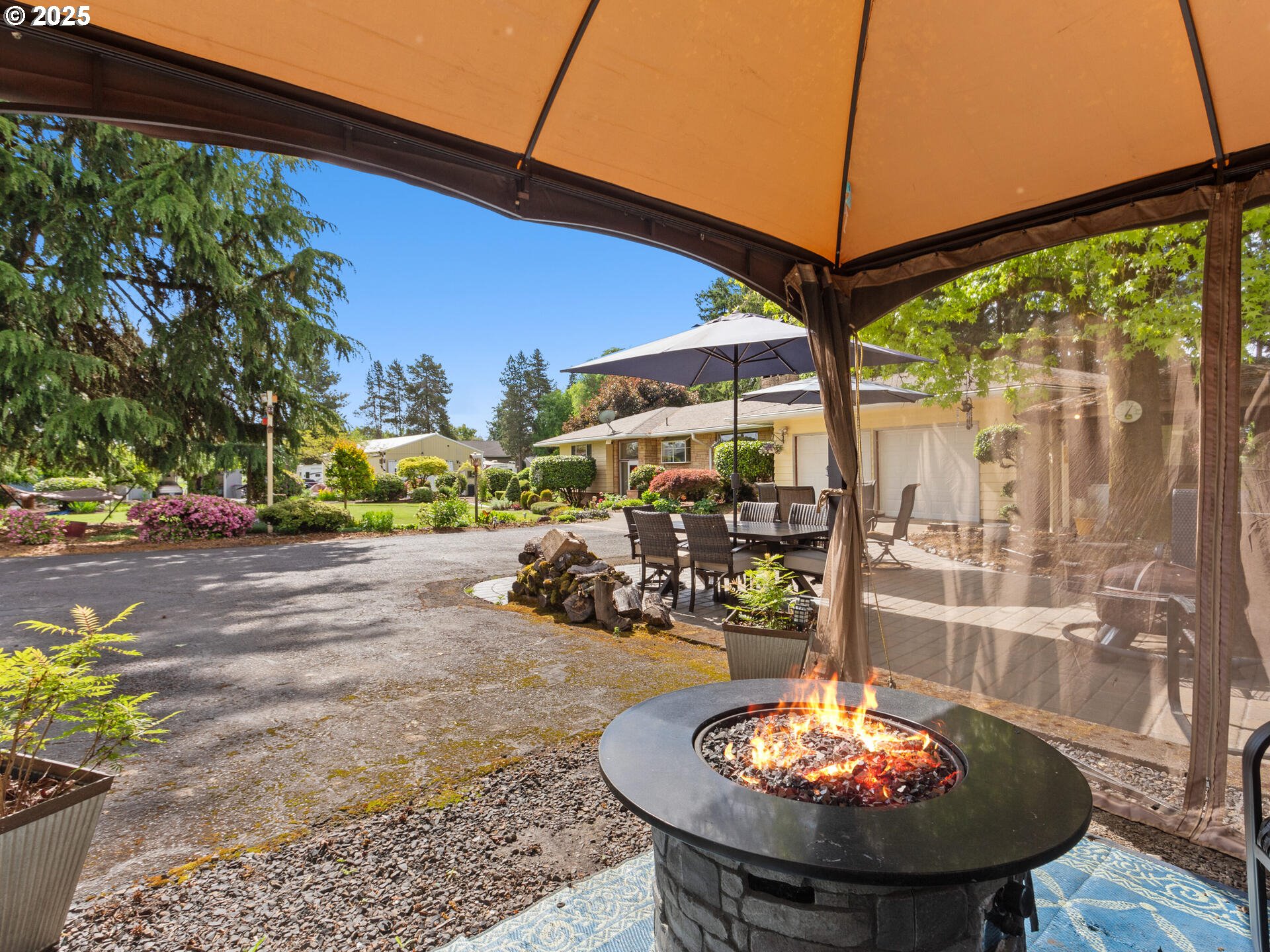 McMinnville, Oregon 97128, United States, 4 Bedrooms Bedrooms, ,3 BathroomsBathrooms,Residential,Active,136171