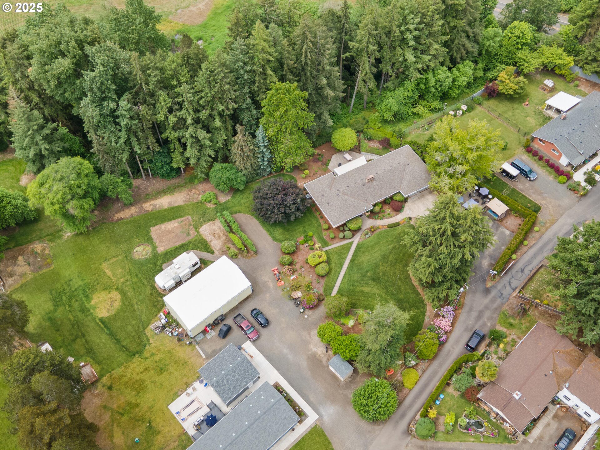 McMinnville, Oregon 97128, United States, 4 Bedrooms Bedrooms, ,3 BathroomsBathrooms,Residential,Active,136171