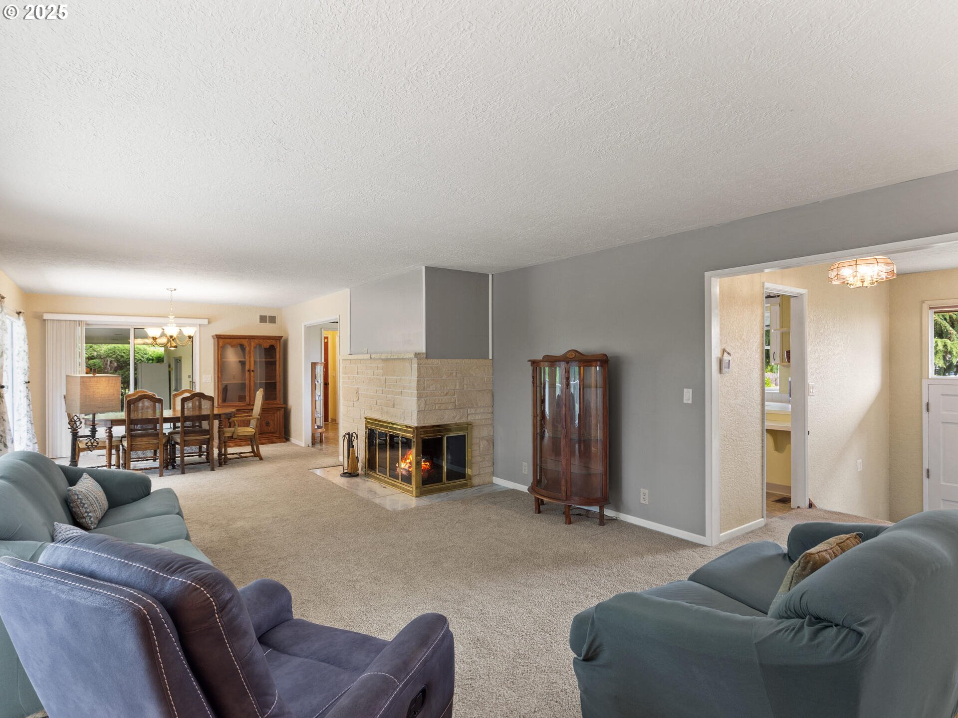 McMinnville, Oregon 97128, United States, 4 Bedrooms Bedrooms, ,3 BathroomsBathrooms,Residential,Active,136171