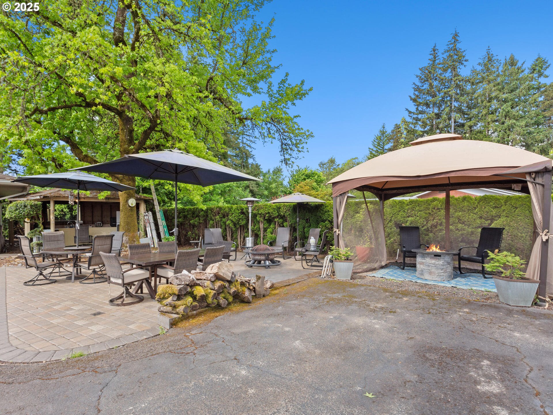 McMinnville, Oregon 97128, United States, 4 Bedrooms Bedrooms, ,3 BathroomsBathrooms,Residential,Active,136171