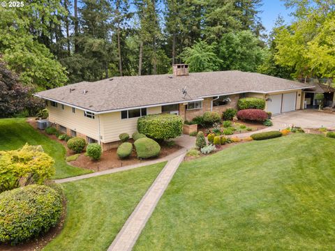 Photo of 11946 SE Boyer Rd, McMinnville, OR 97128 (MLS # 138476647)
