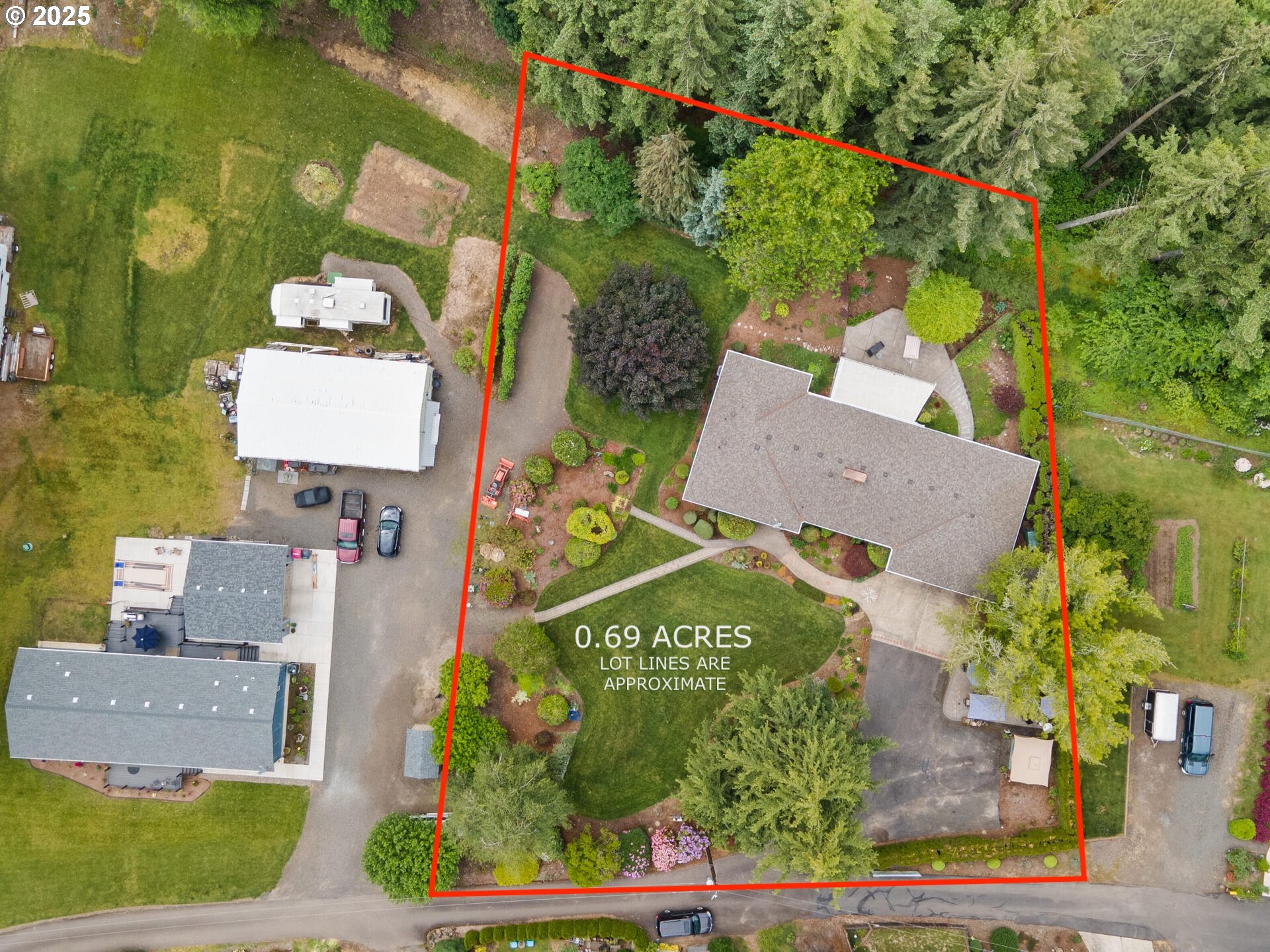 McMinnville, Oregon 97128, United States, 4 Bedrooms Bedrooms, ,3 BathroomsBathrooms,Residential,Active,136171