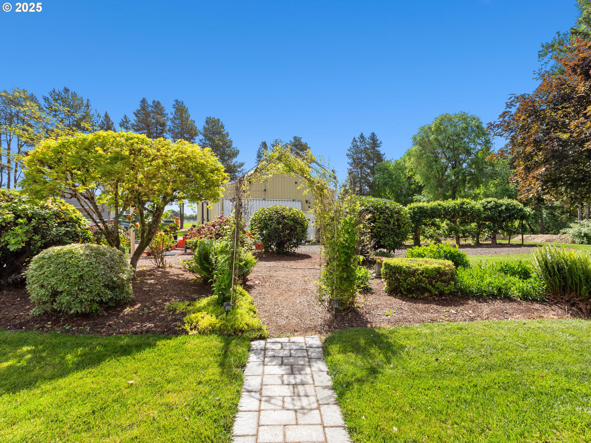 McMinnville, Oregon 97128, United States, 4 Bedrooms Bedrooms, ,3 BathroomsBathrooms,Residential,Active,136171