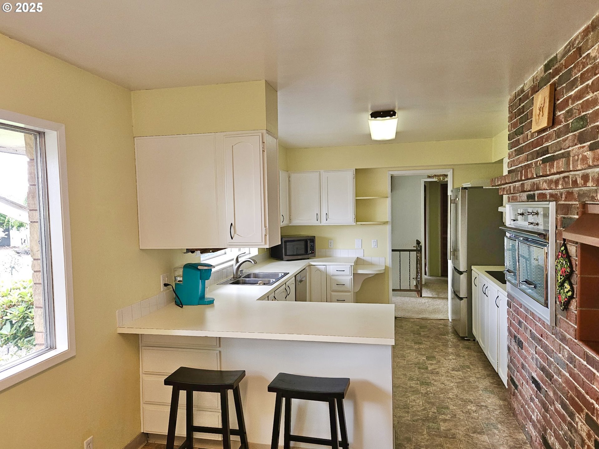 McMinnville, Oregon 97128, United States, 4 Bedrooms Bedrooms, ,3 BathroomsBathrooms,Residential,Active,136171