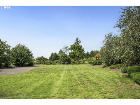 A home in Newberg