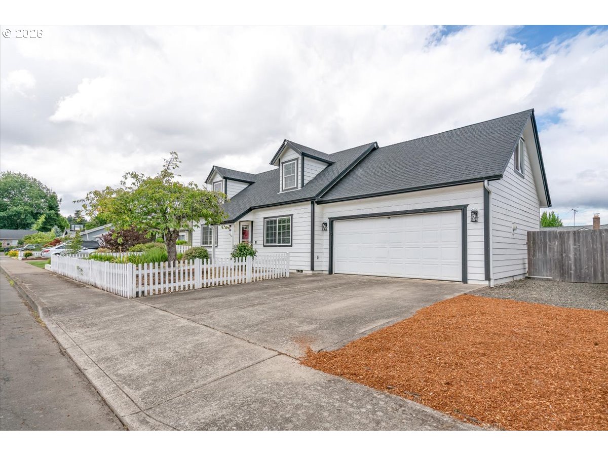 1835 WAKEFIELD CT