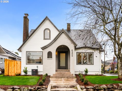 4206 NE 20TH AVE A Portland OR 97211