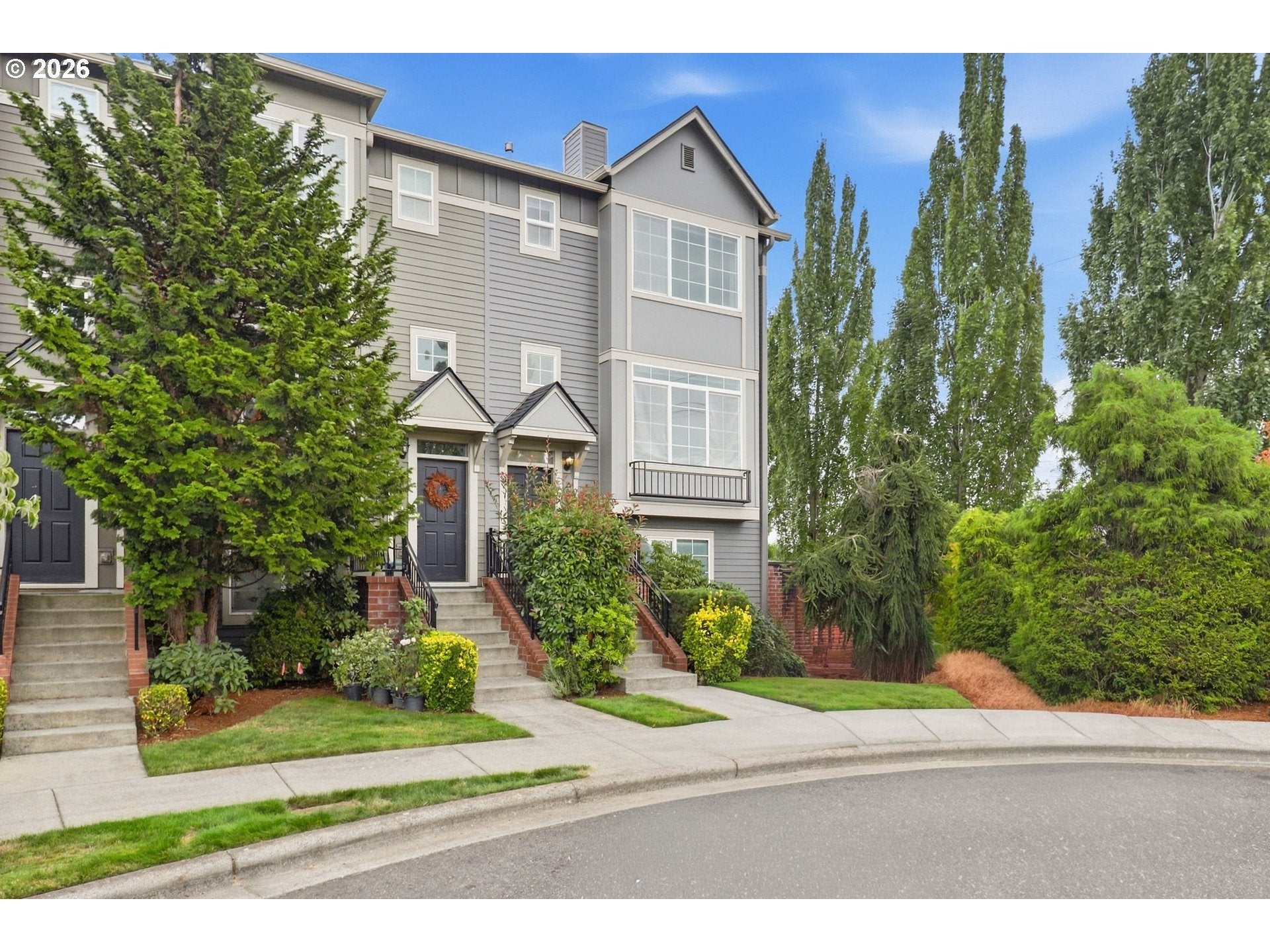2264 NW OAK KNOLL PL