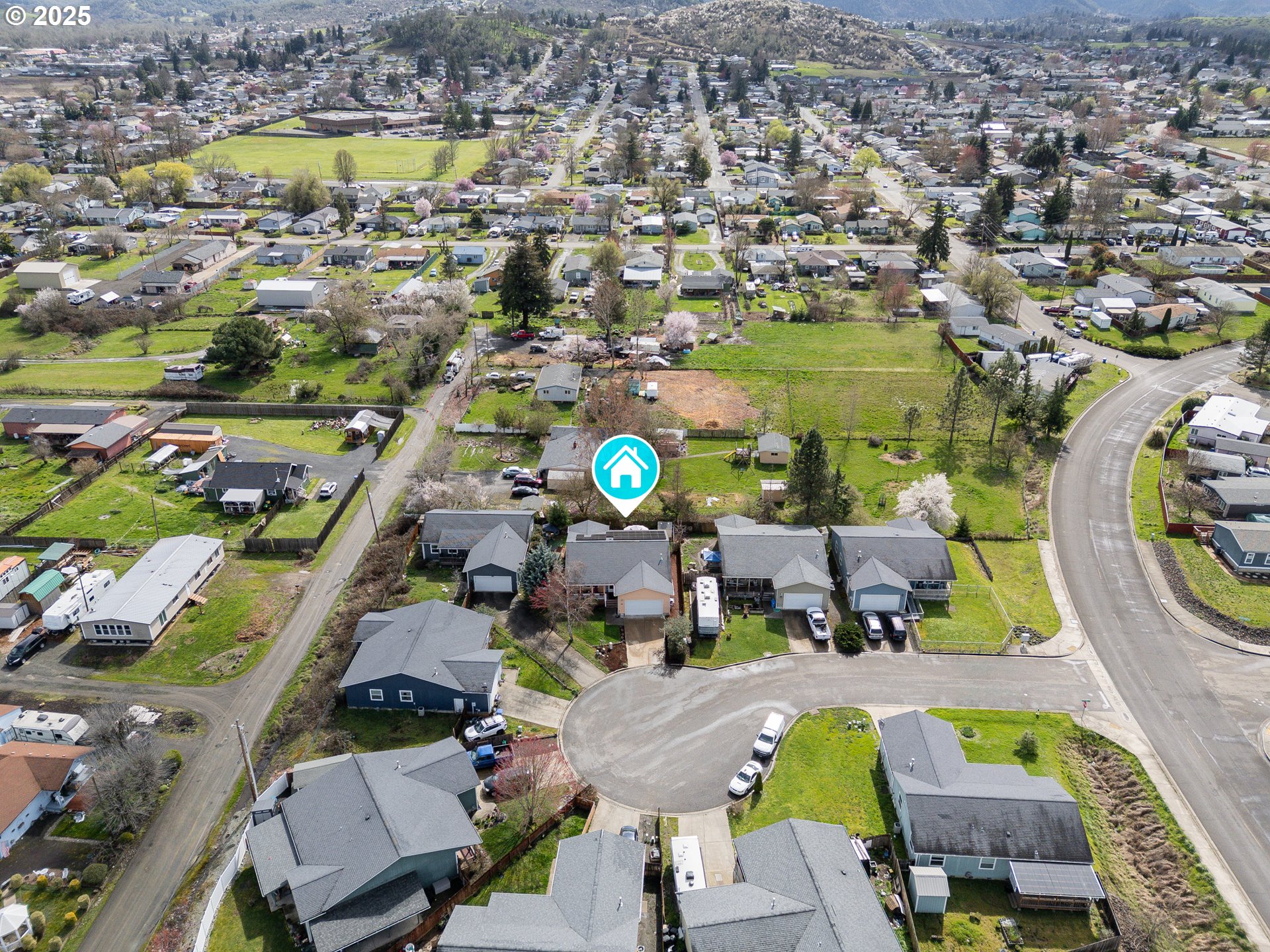 133 BUNTING CT