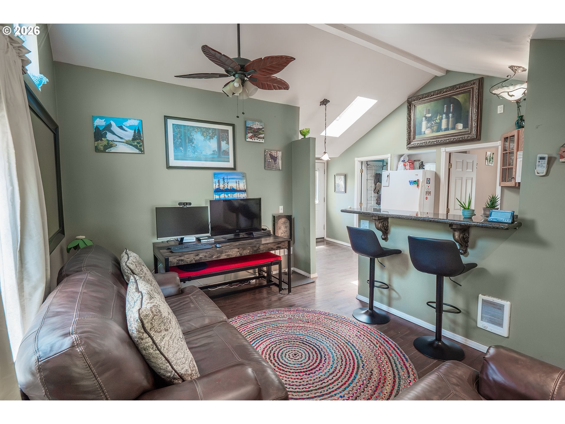 60 E 30TH AVE