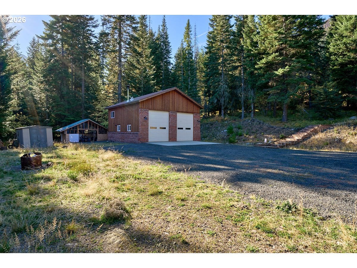 64277 TAMARACK RD