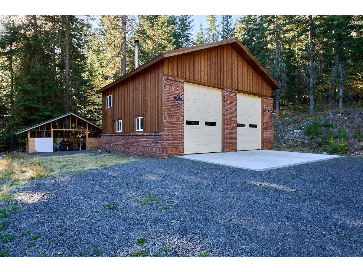 64277 TAMARACK RD